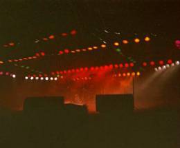 Concert photo: Queen live at the Ahoy Hall, Rotterdam, The Netherlands [20.04.1978]