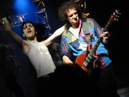 Concert photo: Brian May live at the Teatro Calderón, Madrid, Spain (WWRY musical) [27.01.2004]