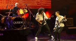 Guest appearance: Queen + Paul Rodgers live at the Hackney Empire, London, UK (Hall Of Fame induction)