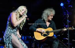 Concert photo: Brian May live at the Royal Albert Hall, London, UK (The Sunflower Jam) [16.09.2012]