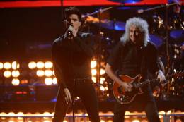 Concert photo: Queen + Adam Lambert live at the MGM Grand Garden Arena, Las Vegas, NV, USA (iHeartRadio Music Festival) [20.09.2013]