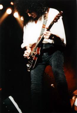 Concert photo: Brian May live at the Ahoy Hall, Rotterdam, The Netherlands [21.06.1993]