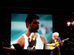 Concert photo: Brian May live at the Incheba Hall, Bratislava, Slovakia [09.03.2016]