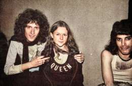 Concert photo: Queen live at the The Garden, Penzance, UK [29.03.1974]