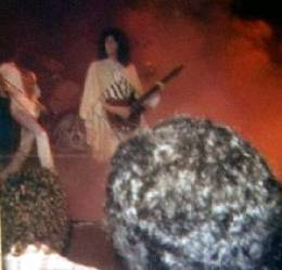 Concert photo: Queen live at the Tower Theatre, Philadelphia, PA, USA [01.02.1976]