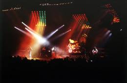 Concert photo: Queen live at the Drammenshallen, Drammen, Norway [12.04.1982]