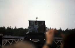 Concert photo: Queen live at the Knebworth Park, Stevenage, UK [09.08.1986]