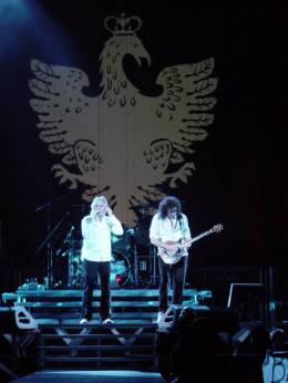 Concert photo: Queen + Paul Rodgers live at the Globen, Stockholm, Sweden [30.04.2005]