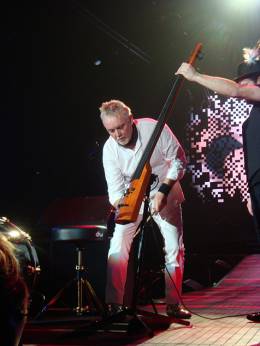 Concert photo: Queen + Paul Rodgers live at the Olympiahalle, Munich, Germany [01.10.2008]