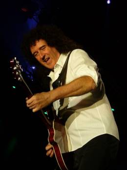 Concert photo: Queen + Paul Rodgers live at the O2 arena, Prague, Czech Republic [31.10.2008]