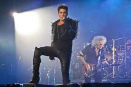 Concert photo: Queen + Adam Lambert live at the Maidan Nezalezhnosti, Kyiv, Ukraine [30.06.2012]