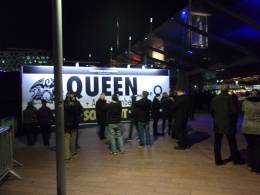 Concert photo: Queen + Adam Lambert live at the O2 Arena, London, UK [18.01.2015]