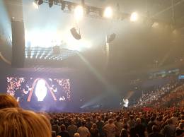 Concert photo: Queen + Adam Lambert live at the Barclaycard Arena, Hamburg, Germany [20.06.2018]
