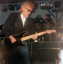 Concert photo: The Cross live at the The Mayfair, Newcastle, UK [28.02.1988]