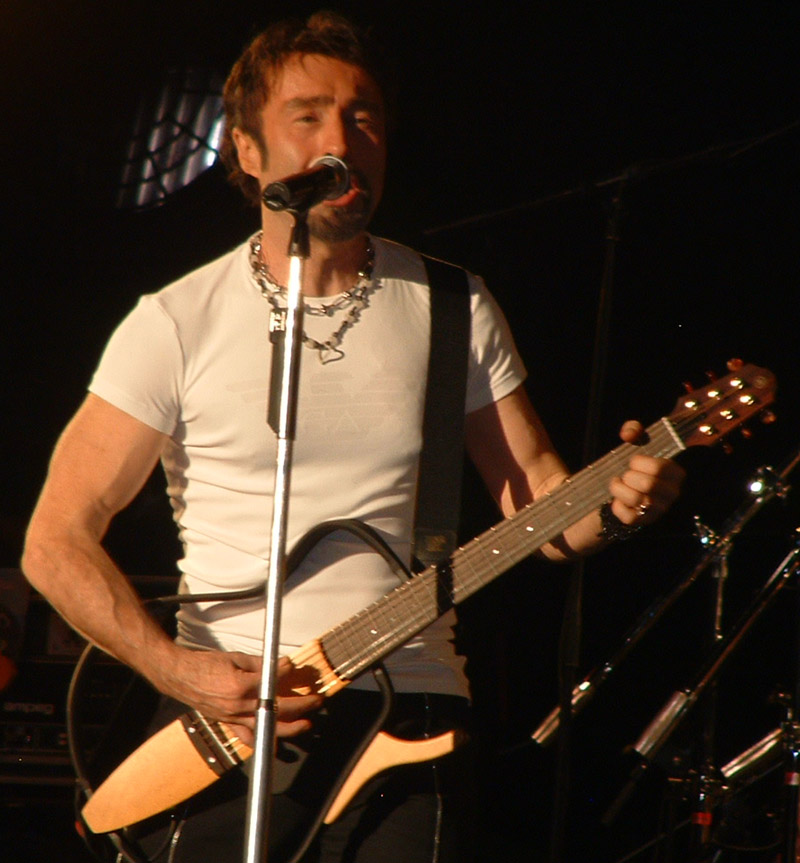Paul's Yamaha Silent guitar