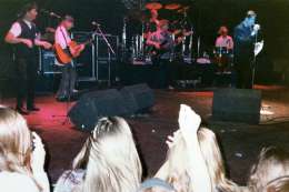 Concert photo: John Deacon live at the Shepherds Bush Empire, London, UK (with SAS Band) [01.07.1995]