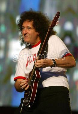 Guest appearance: Brian May + Roger Taylor live at the Parco Novi Sad, Modena, Italy (Pavarotti & Friends)