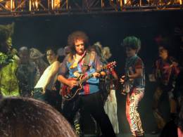 Guest appearance: Brian May live at the Teatro Calderón, Madrid, Spain (WWRY musical)