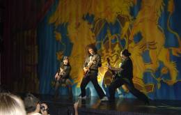 Guest appearance: Brian May live at the Teatro Calderón, Madrid, Spain (WWRY musical - press launch for the cast album)