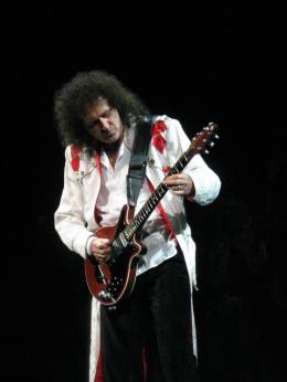 Concert photo: Brian May + Roger Taylor live at the Dominion Theatre, London, UK (WWRY musical - Freddie's 60th birthday party) [05.09.2006]