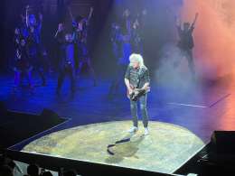 Concert photo: Brian May live at the Coliseum, London, UK (We Will Rock You musical - press night) [07.06.2023]