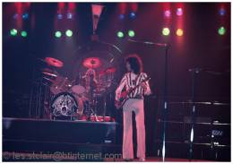 Concert photo: Queen live at the Empire Theatre, Liverpool, UK [14.11.1975]