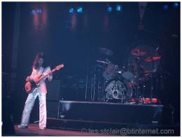 Concert photo: Queen live at the Empire Theatre, Liverpool, UK [14.11.1975]