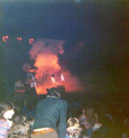 Concert photo: Queen live at the Masonic Temple, Detroit, MI, USA [12.02.1976]