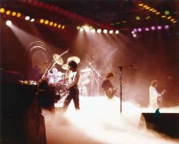 Concert photo: Queen live at the Ahoy Hall, Rotterdam, The Netherlands [19.04.1978]