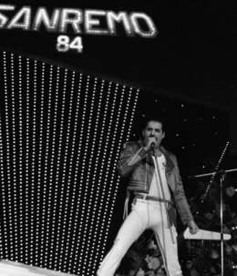 Concert photo: Queen live at the San Remo, Italy (San Remo festival) [03.02.1984]