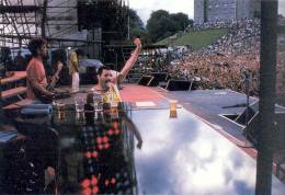 Concert photo: Queen live at the Slane Castle, Slane, County Meath, Ireland [05.07.1986]