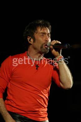 Concert photo: Queen + Paul Rodgers live at the Brixton Academy, London, UK [28.03.2005]