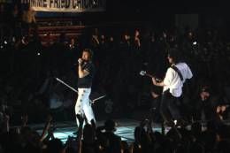Concert photo: Queen + Paul Rodgers live at the Forum, Milan, Italy [05.04.2005]
