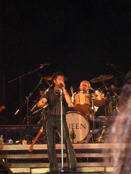 Concert photo: Queen + Paul Rodgers live at the Festhalle, Frankfurt, Germany [19.04.2005]