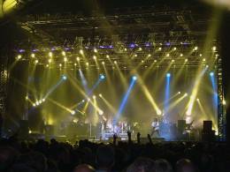 Concert photo: Queen + Paul Rodgers live at the Wembley Pavillion, London, UK [11.05.2005]