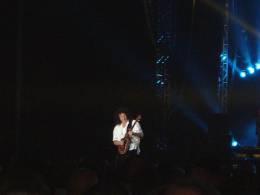 Concert photo: Queen + Paul Rodgers live at the Wembley Pavillion, London, UK [11.05.2005]
