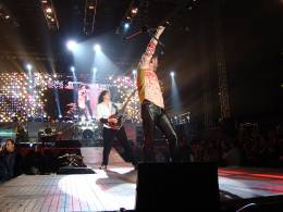 Concert photo: Queen + Paul Rodgers live at the Palalottomatica, Rome, Italy [26.09.2008]