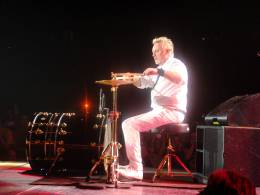 Concert photo: Queen + Paul Rodgers live at the Palacio De Deportes, Madrid, Spain [25.10.2008]