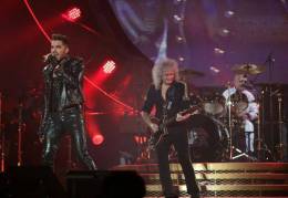 Concert photo: Queen + Adam Lambert live at the Broadwalk Hall, Atlantic City, NJ, USA [26.07.2014]