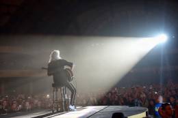 Concert photo: Queen + Adam Lambert live at the Festhalle, Frankfurt, Germany [07.02.2015]