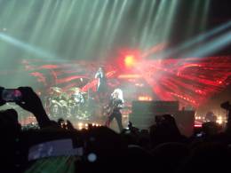Concert photo: Queen + Adam Lambert live at the Unipol Arena, Bologna, Italy [10.11.2017]