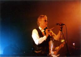 Concert photo: Roger Taylor live at the Altes Presswerk, Cologne, Germany [14.10.1994]