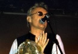 Concert photo: Roger Taylor live at the Bristol Bierkeller, Bristol, UK [30.11.1994]