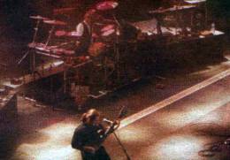 Concert photo: Roger Taylor live at the Teatro Nazionale La Valetta, Valletta, Malta [24.01.1995]