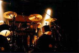 Concert photo: Roger Taylor live at the Hall For Cornwall, Truro, UK [18.03.1999]