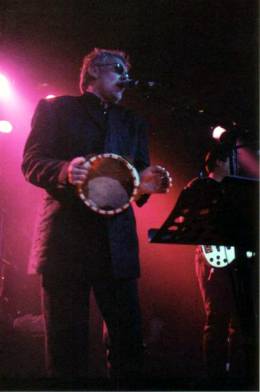 Concert photo: Roger Taylor live at the The Stage, Stoke On Trent, UK [19.03.1999]