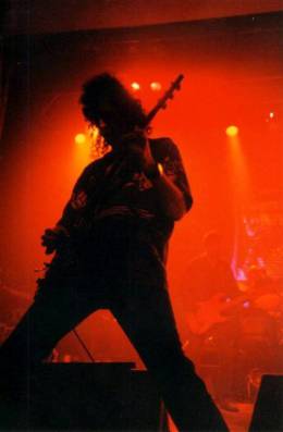 Concert photo: Roger Taylor live at the Wulfrun Hall, Wolverhampton, UK [30.03.1999]