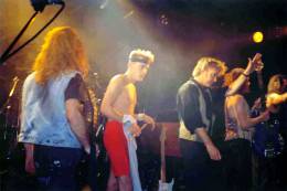 Concert photo: The Cross live at the De Melkweg, Amsterdam, The Netherlands [29.05.1990]