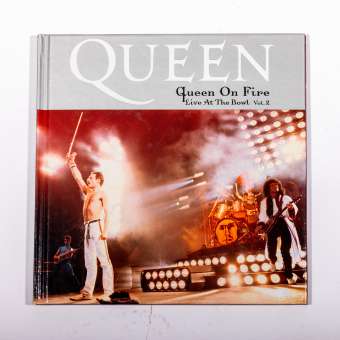 Queen - On Fire 2 CD book