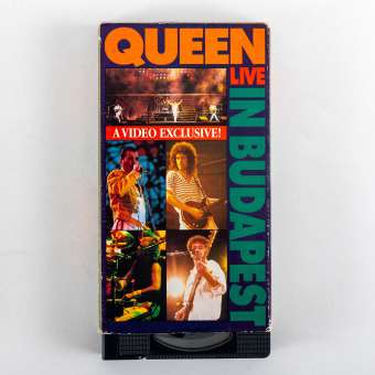 Queen - Live In Budapest [1990]